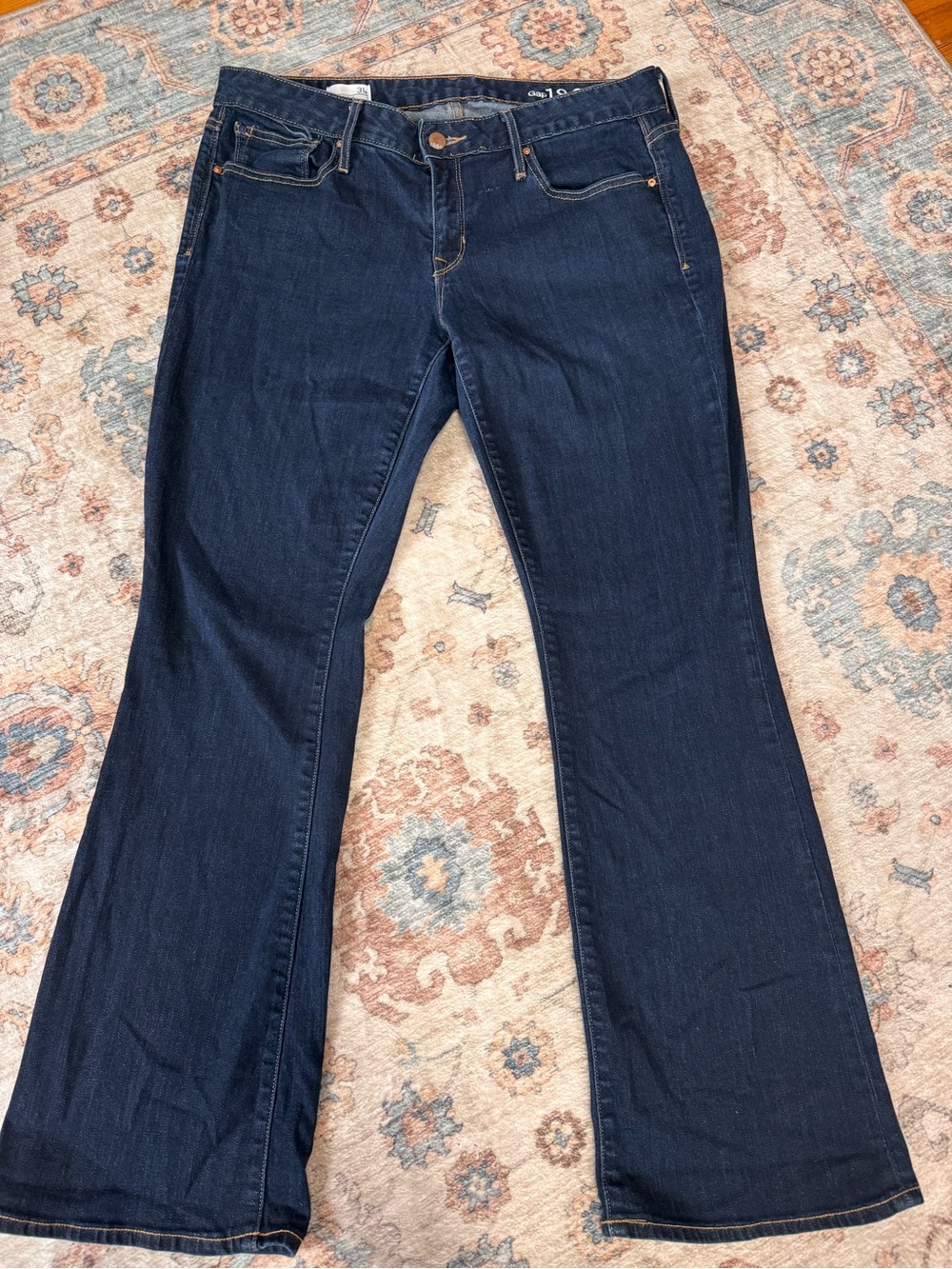 Gap Size 31 Short Dark Wash Flare Jeans - Bootcut Style